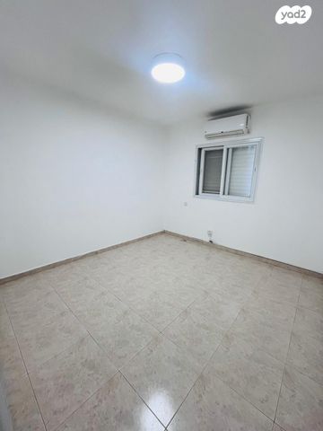 דירה, יוסף קארו, דימונה