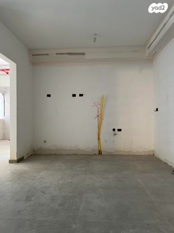 דירה, אריה אלטמן, יד אליהו, תל אביב יפו