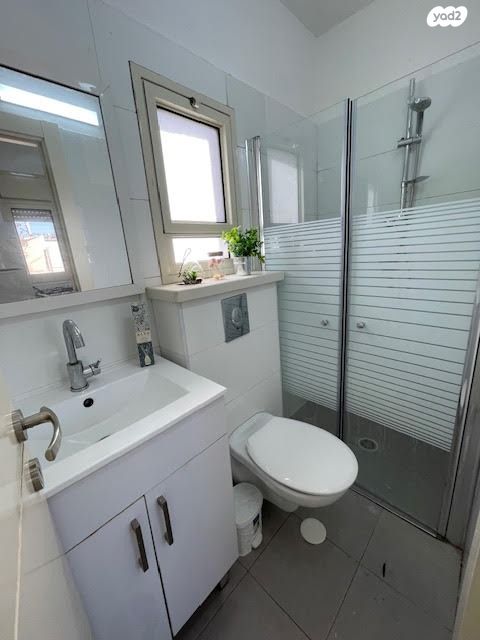 דירת גן, הכותל המערבי, שכונה א', באר שבע