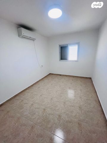 דירה, יוסף קארו, דימונה