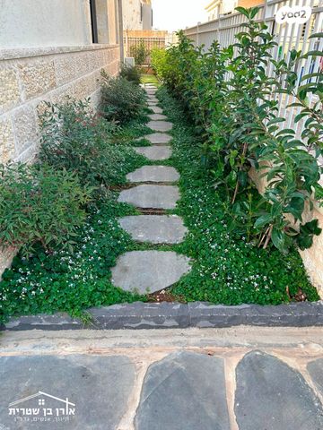 דו משפחתי, גבעות עדן