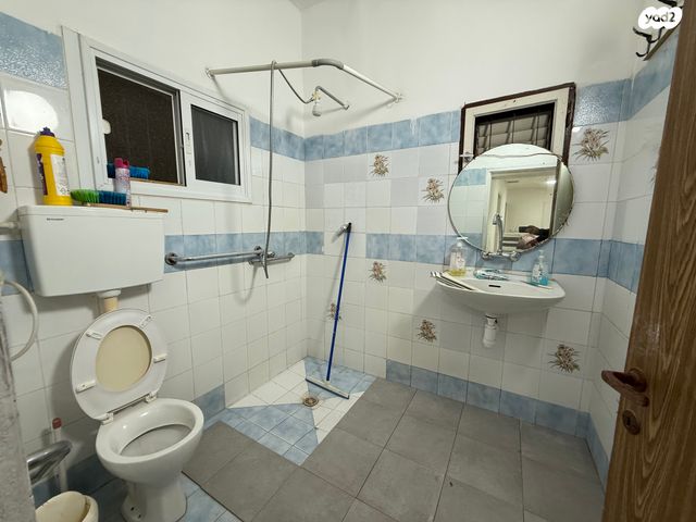 יחידת דיור, שלמה בן יוסף 5, שאר העיר, קרית עקרון