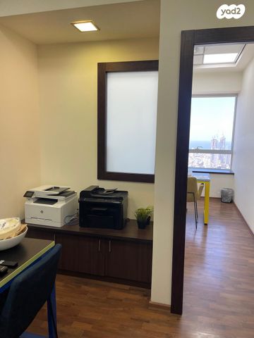 משרדים, בורסה, רמת גן