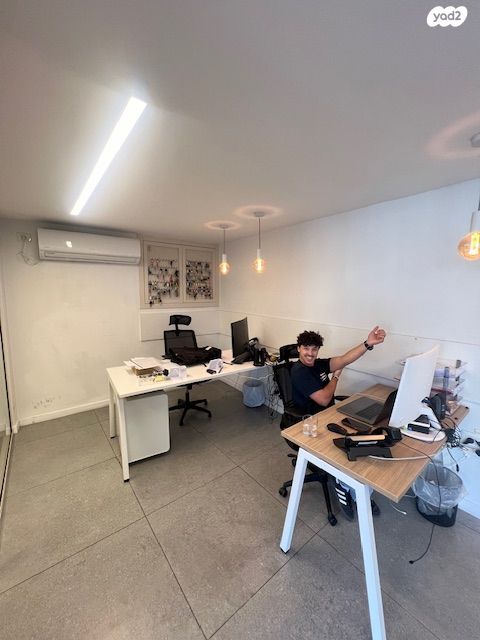 חנויות/ שטח מסחרי, אצ"ל 50, התקוה, בית יעקב, נווה צה"ל, תל אביב יפו