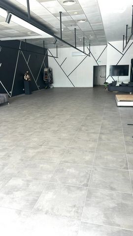 חנויות/ שטח מסחרי, פתח תקווה