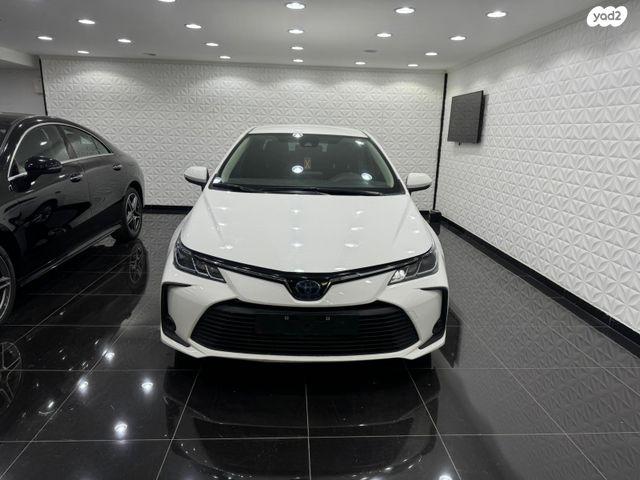 מודעת רכב טויוטה קורולה