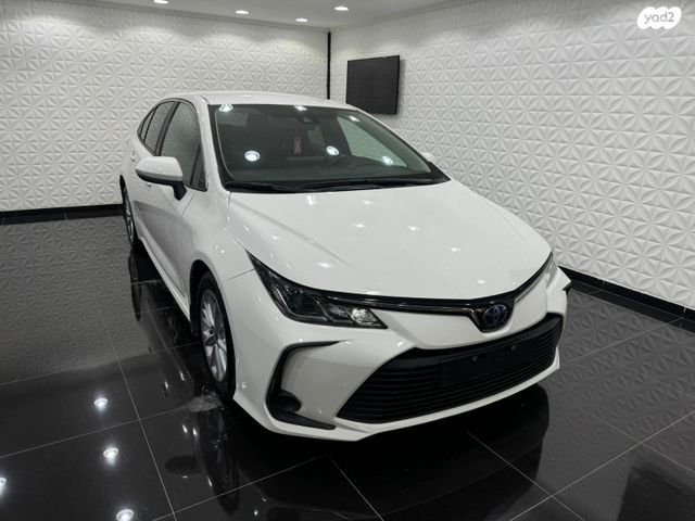 טויוטה קורולה