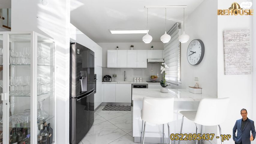 גג/ פנטהאוז, סיוון, רובע י"ב, אשדוד