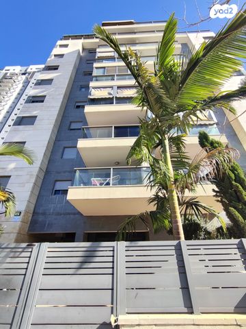 הנרייטה סאלד 