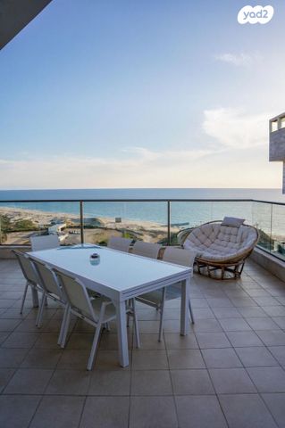 גג/ פנטהאוז, שדרות רחבעם זאבי, שער הים, ראשון לציון