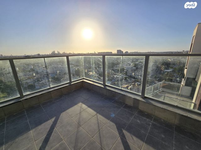 גג/ פנטהאוז, נס הרים 16, קרית שלום, תל אביב יפו