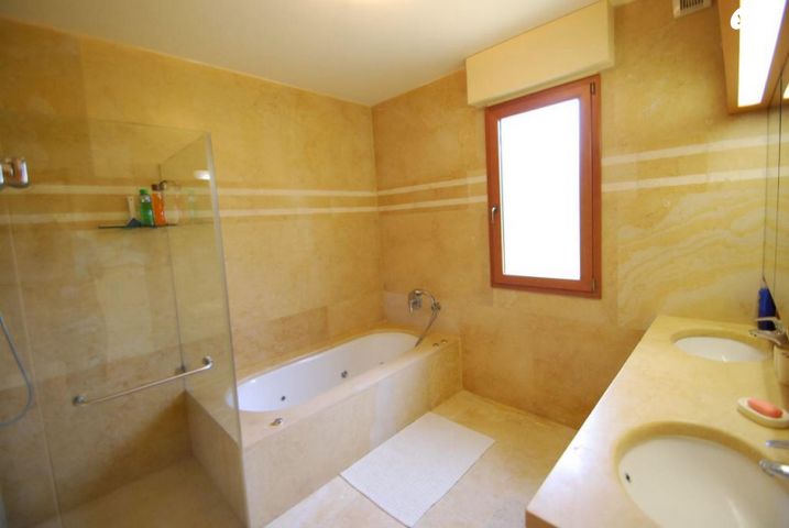 בית פרטי/ קוטג', הרצליה