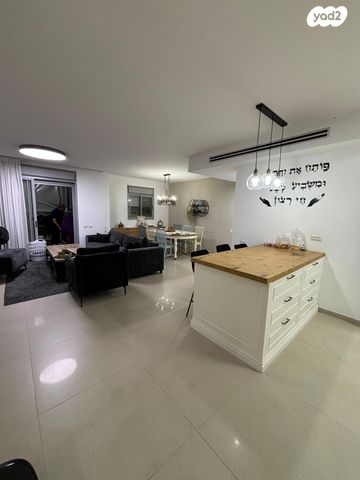 דירה, יוסף בורג 60, נווה זאב, נאות אילן, באר שבע