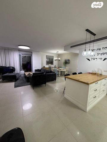 דירה, יוסף בורג 60, נווה זאב, נאות אילן, באר שבע