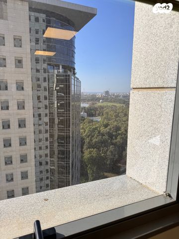 משרדים, דרך בן גוריון 2, רמת גן