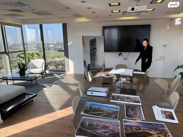 משרדים, דרך בן גוריון 2, רמת גן