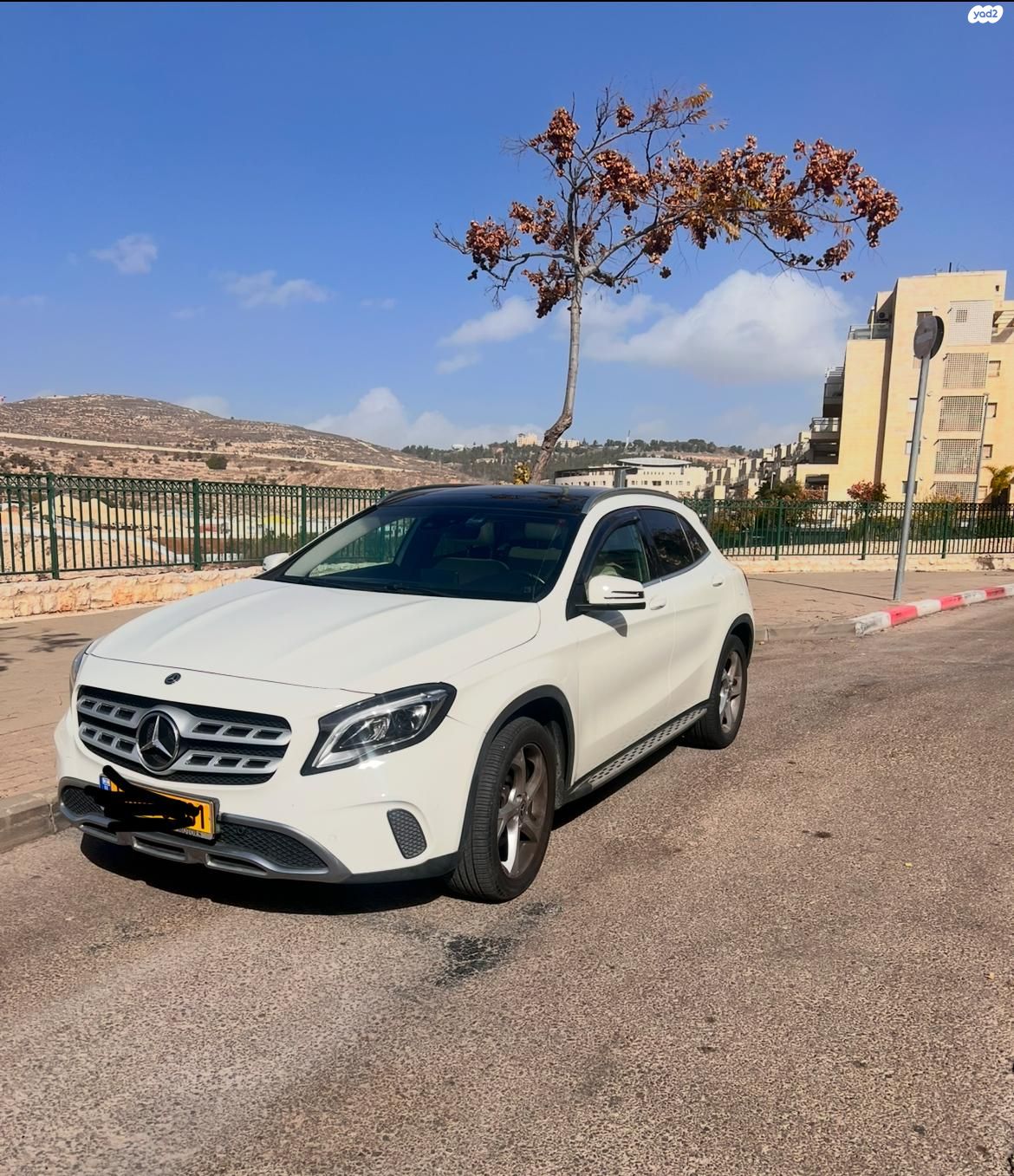 מודעת רכב מרצדס-בנץ GLA