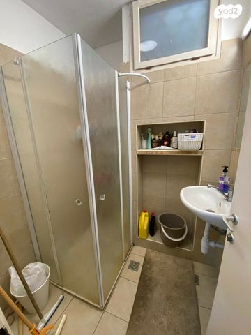 דירה, חיים נחמן ביאליק 53, שכונה ב', באר שבע