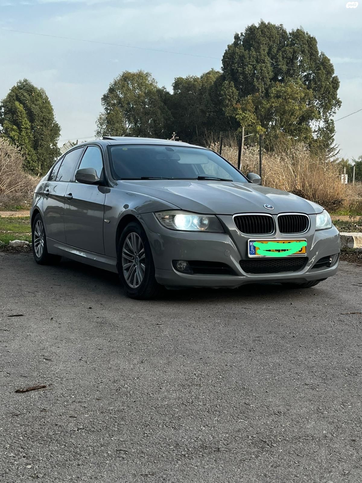 מודעת רכב ב מ וו סדרה 3