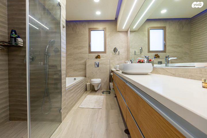 בית פרטי/ קוטג', מיתר / כרמית