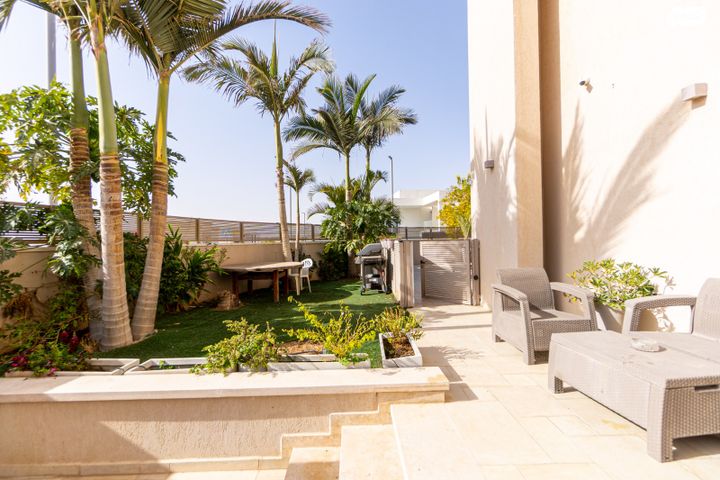 בית פרטי/ קוטג', מיתר / כרמית