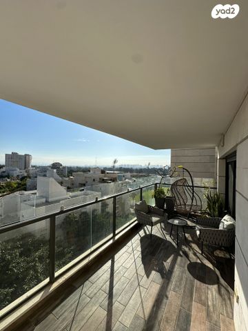 דירה, החלוץ 42, מורשה, רמת השרון