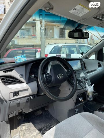 טויוטה סיינה