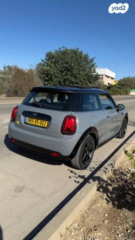 מיני קופר SE (חשמלית)