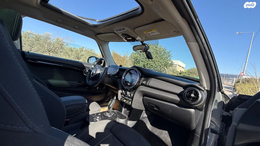 מיני קופר SE (חשמלית)