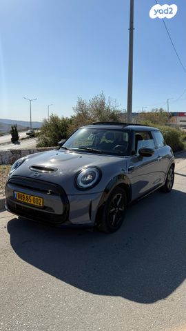 מיני קופר SE (חשמלית)