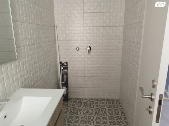 דירה, קרית אונו