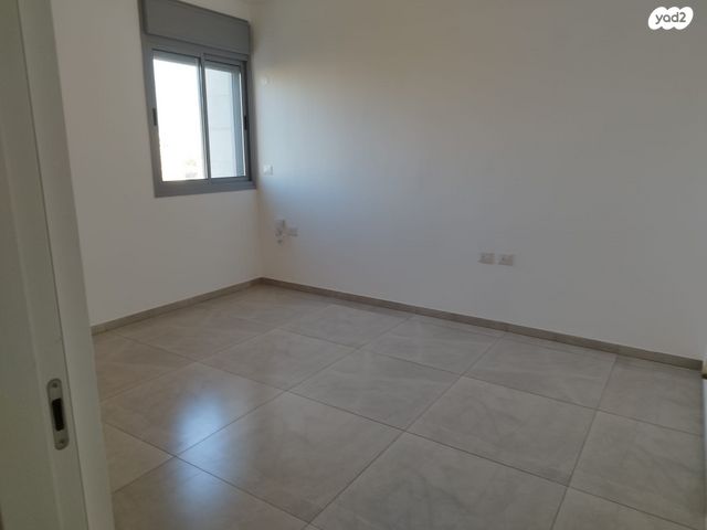 דירה, קרית אונו