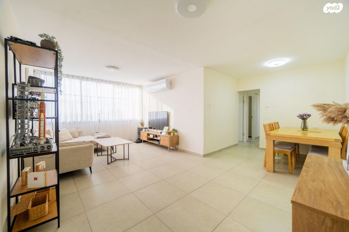 דירה, הרב אונטרמן, קרית הרב סלומון, פתח תקווה