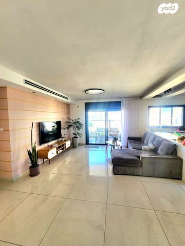 פרופ' דניאל כהנמן 