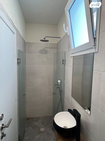 דירה, סמדר 37, שכונת הותיקים, רמת גן