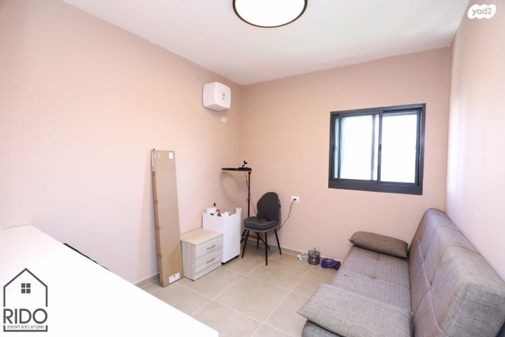 גג/ פנטהאוז, הארבל, פרדסיה, פרדסיה