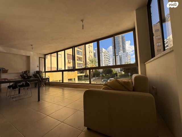 דירה, שער האריות, הקריה מע"ר, אשדוד