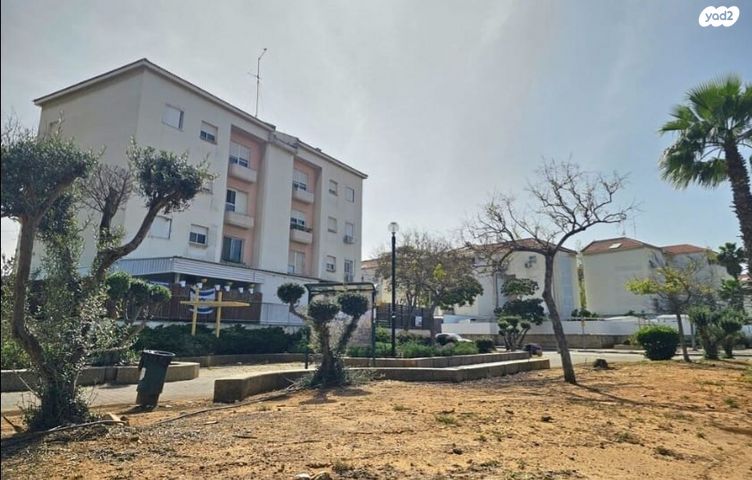 דירה, אור עקיבא