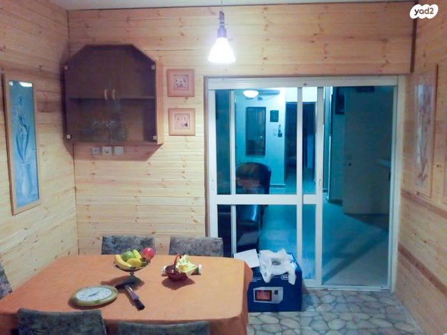 דירת גן, הדקל, בני עי''ש, בני עי"ש