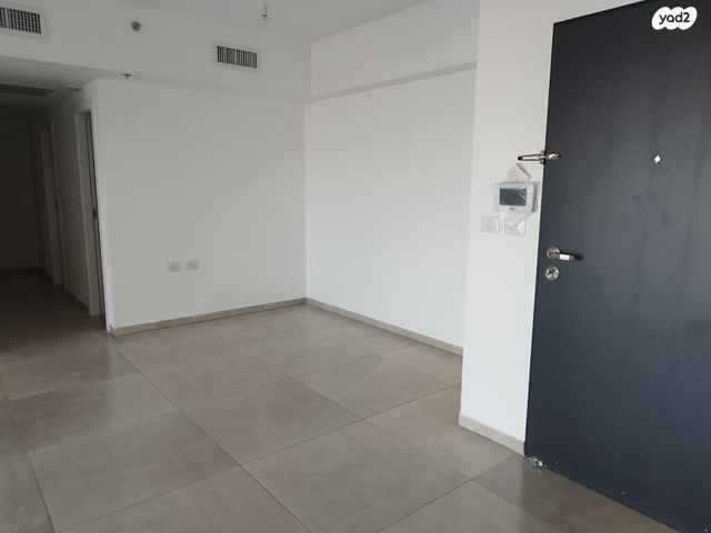 דירה, קרית אונו