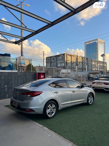 יונדאי אלנטרה