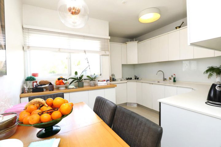 דופלקס, ד"ר משה סנה 17, סביוני הכפר, כפר סבא