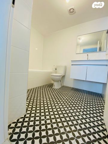 דירה, רב אלוף רפאל איתן 38, רמת אפעל, רמת גן