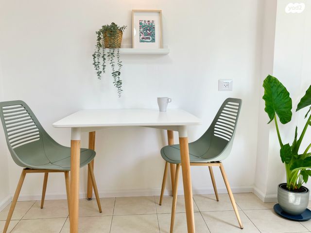 דירה, עמוס, בן דור, נשר