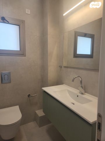 דירה, מיכאל נאמן 18, גלילות, תל אביב יפו