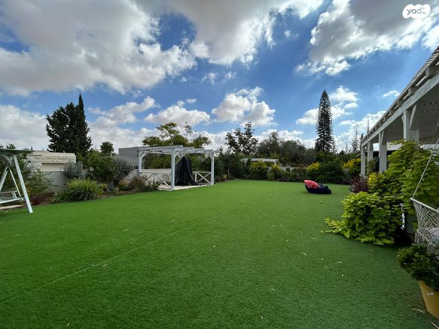 בית פרטי/ קוטג', עומר