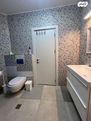 דירה, נחום שריג, רמות הרכס, באר שבע