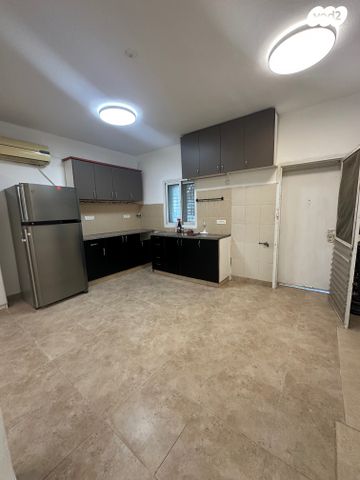 דירה, הגפן 4, רסקו ב', חולון