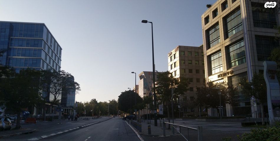 עתידים, אזור התעסוקה רמת החייל