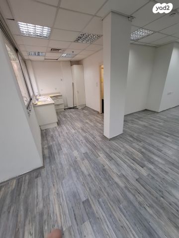 משרדים, הרי יהודה, גבעת סביון, גני תקווה